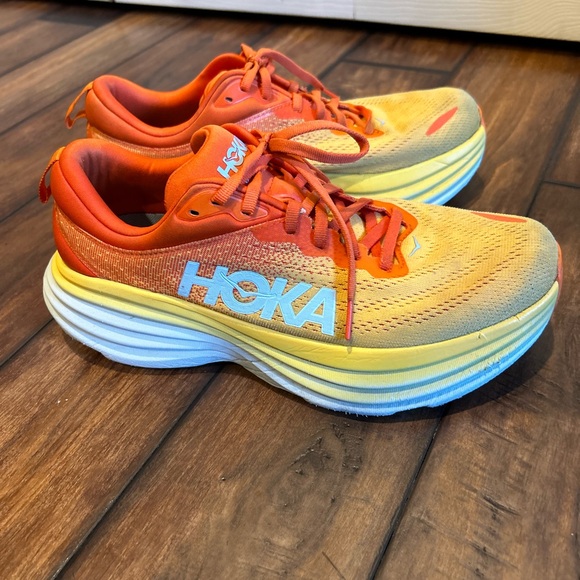 Hoka Shoes - Hoka Bondi 8 Women’s Runnjng Shoes Size 9 D Wide